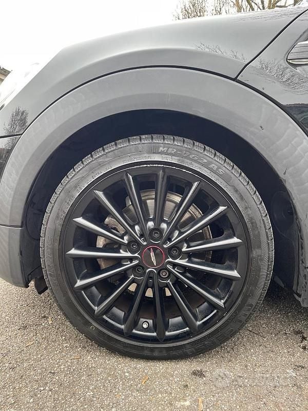 Usata Mini One D 102 CV (75 kW) 2018 Nero Utilitaria