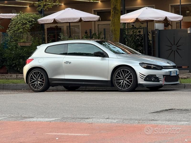 Usata VW Scirocco 160 CV (117 kW) 2010 Grigio Coupé