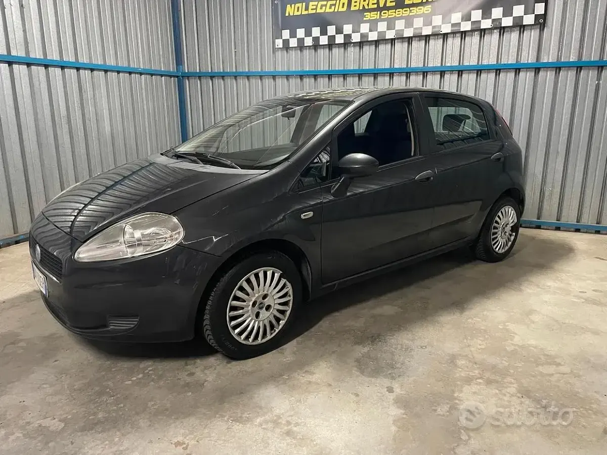 Usata Fiat Punto Evo 65 CV (47 kW) 2008 Grigio Utilitaria