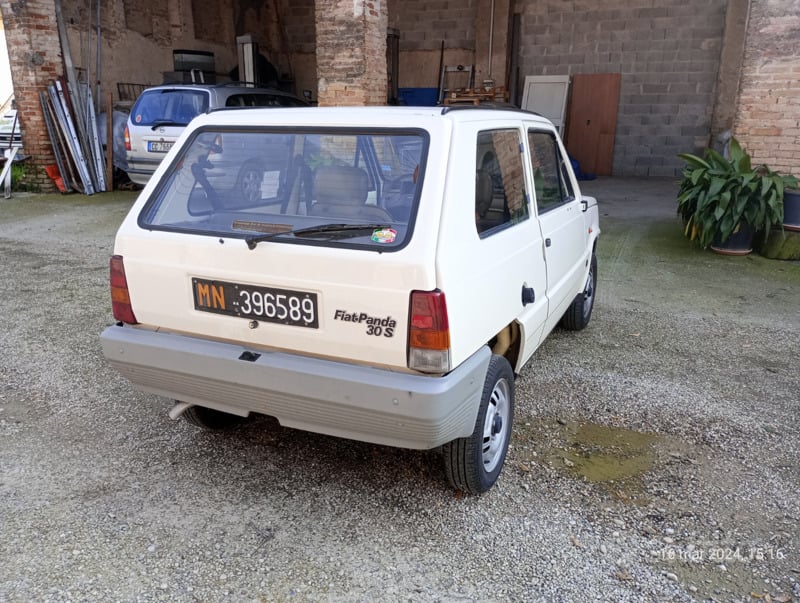 Usato 1984 Fiat Panda 0.7 Benzin 30 CV (3.500 €)