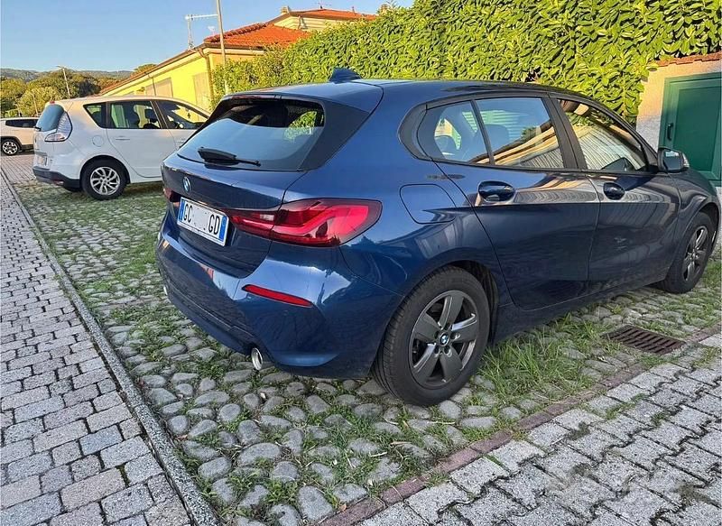 Usata BMW 118 150 CV (110 kW) 2020 Blu Utilitaria