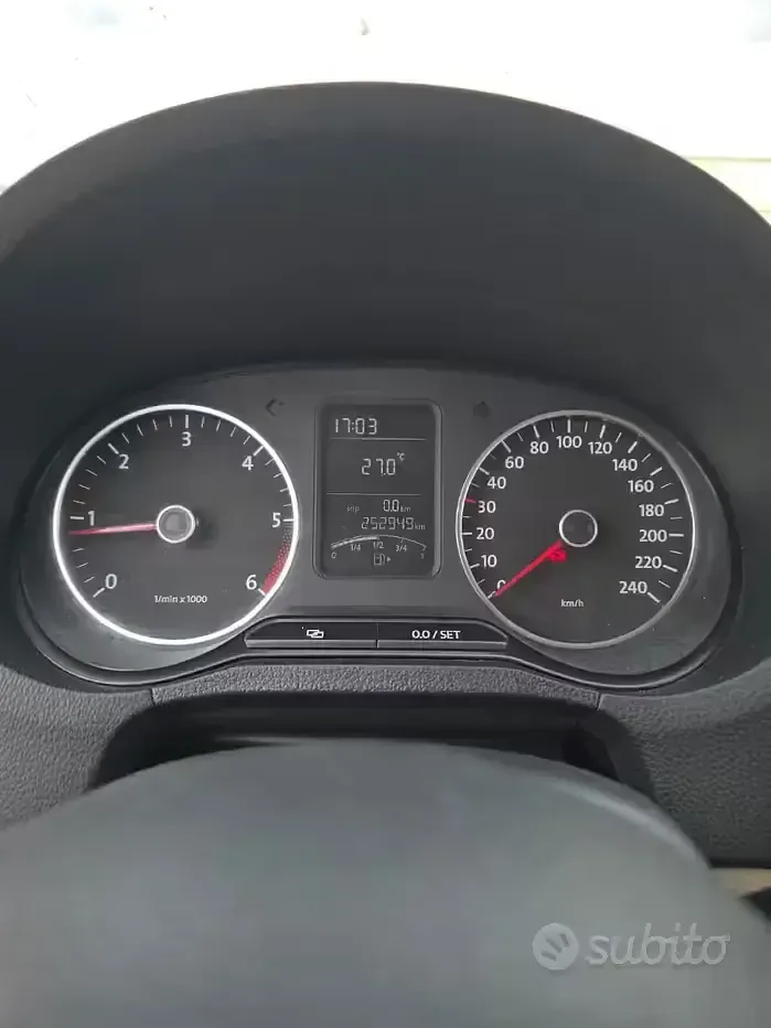 Usata VW Polo 75 CV (55 kW) 2011 Blu Utilitaria