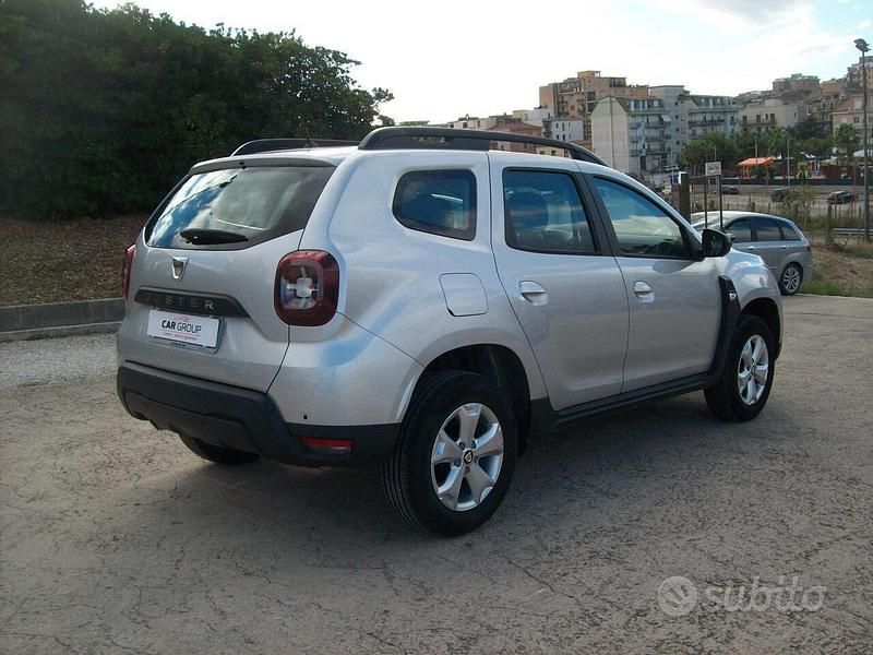 Usata Dacia Duster Comfort 108 CV (79 kW) 2018 Grigio SUV