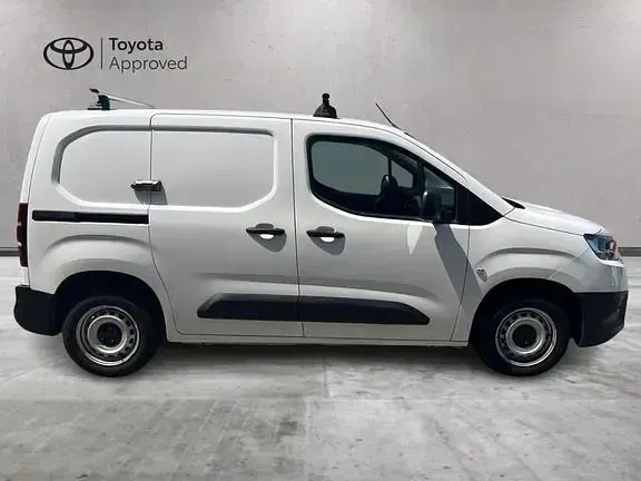 Usata Toyota Proace City City 75 CV (55 kW) 2021 Bianco Monovolume