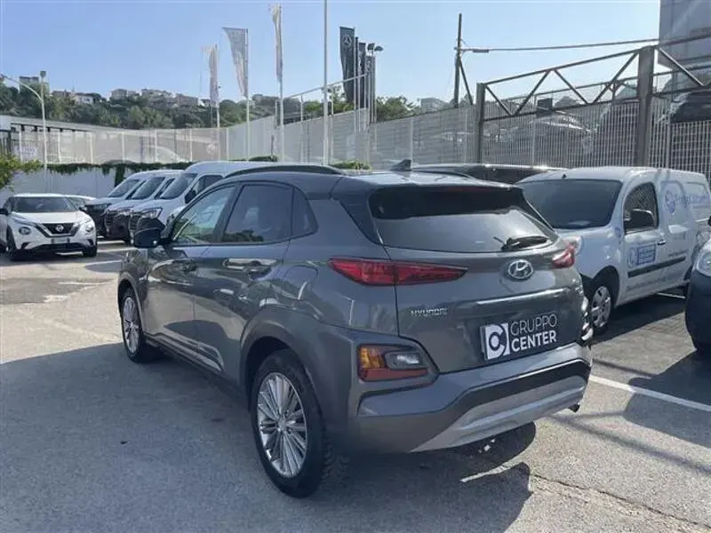 Usata Hyundai Kona Xpossible 177 CV (130 kW) 2018 Grigio scuro SUV