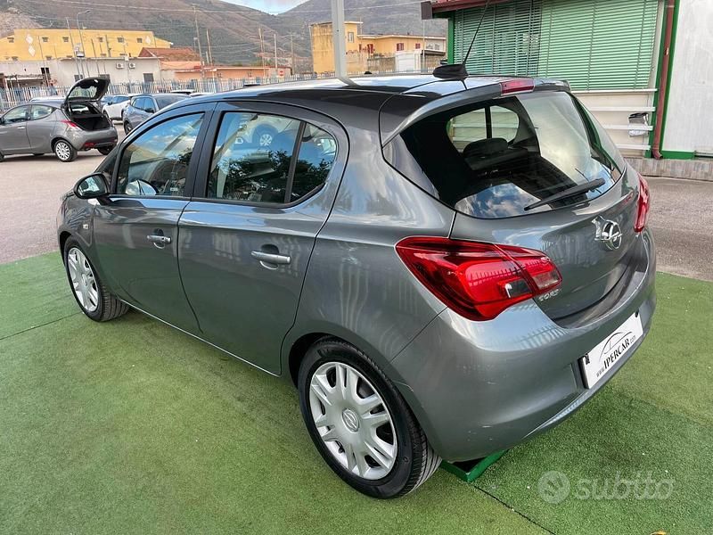 Usata Opel Corsa 75 CV (55 kW) 2018 Grigio Utilitaria