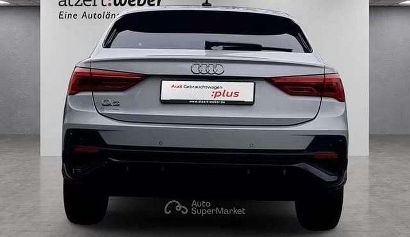 Usata Audi Q3 Sportback Ambiente 150 CV (110 kW) 2022 Argento SUV