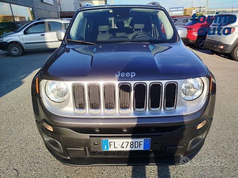 Usata Jeep Renegade Limited 140 CV (102 kW) 2017 Grigio SUV