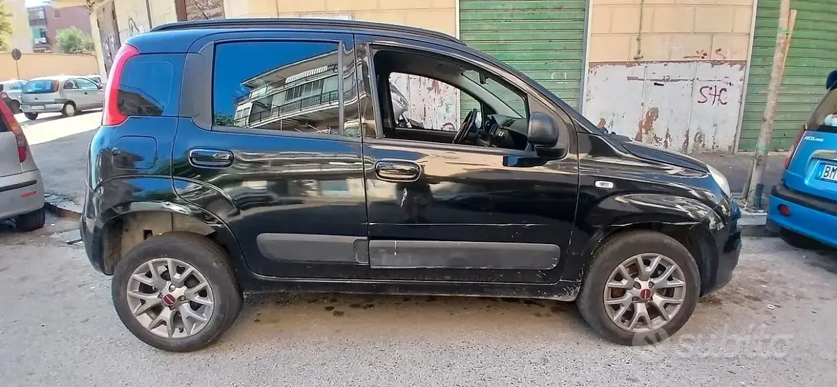 Usata Fiat Panda 85 CV (62 kW) 2018 Nero Utilitaria