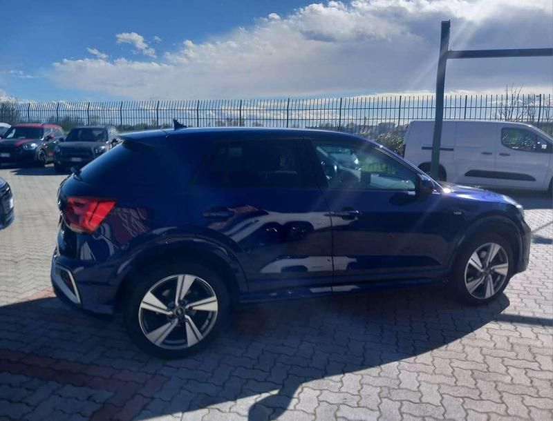 Usata Audi Q2 Edition .1 150 CV (110 kW) 2022 Blu/azzurro SUV