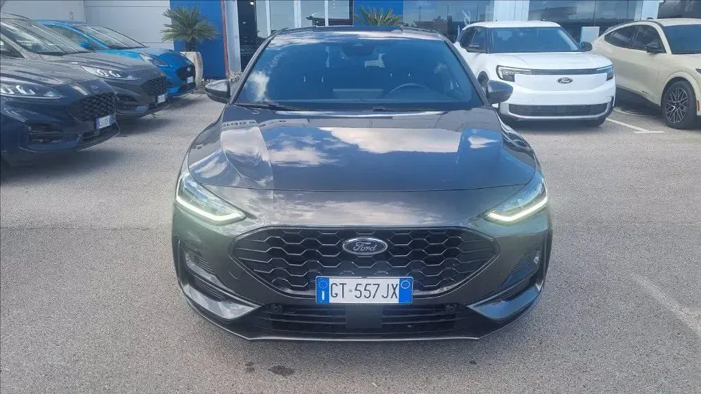 Usata Ford Focus ST-Line 125 CV (91 kW) 2024 Magnetic Berlina