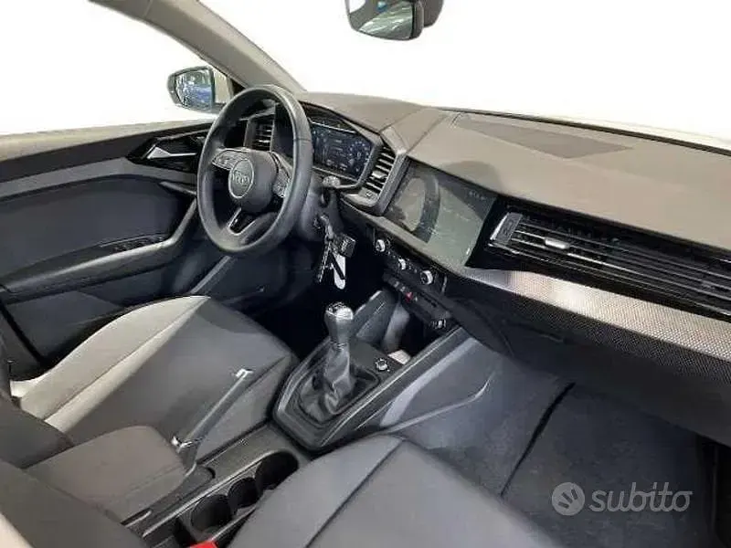 Gebraucht Audi A1 Sportback Business 110 PS (80 kW) 2023 Weiß Kleinwagen