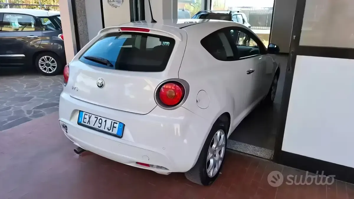 Usata Alfa Romeo MiTo Impression 70 CV (51 kW) 2014 Bianco Utilitaria
