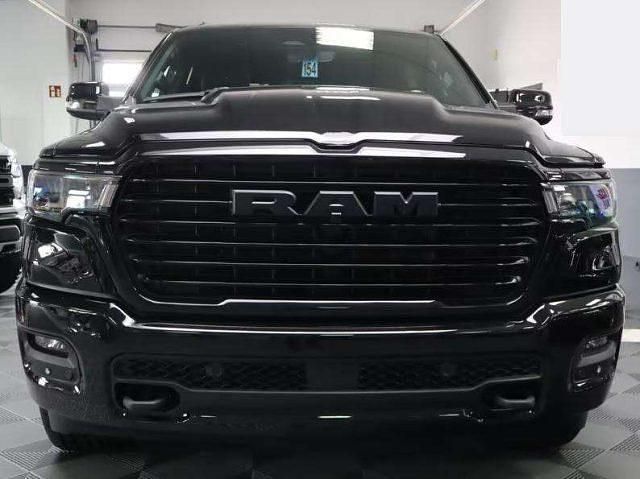 Neu RAM 1500 419 PS (308 kW) 2026 Schwarz Pickup