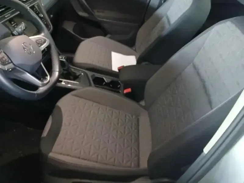 Usata VW Tiguan Life 150 CV (110 kW) 2022 Argento SUV