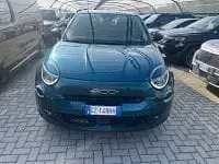 Usata Fiat 600 145 CV (106 kW) 2025 Verde SUV