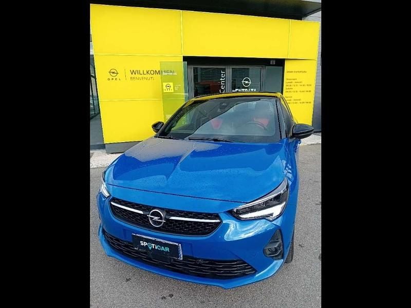 Usata Opel Corsa-e GS Line 56 kW (77 CV) 2021 Blu Utilitaria