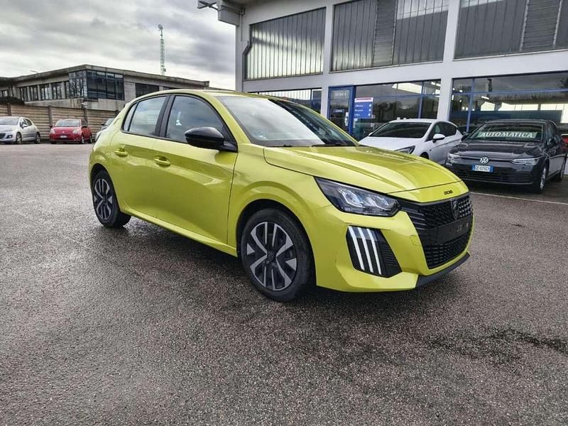 Usata Peugeot 208 Active 101 CV (74 kW) 2024 Giallo Utilitaria