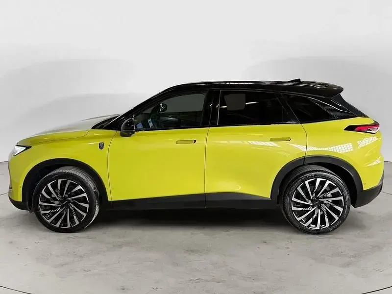 Usata Tiger Six 167 CV (122 kW) 2025 Giallo SUV