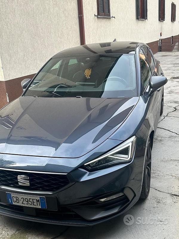 Usata Seat Leon FR 150 CV (110 kW) 2020 Grigio Berlina