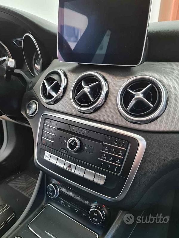 Usata Mercedes GLA200 2018 Nero SUV