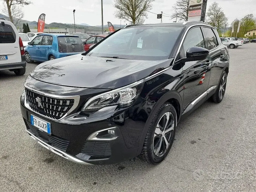 Usata Peugeot 3008 S 131 CV (96 kW) 2018 Nero SUV