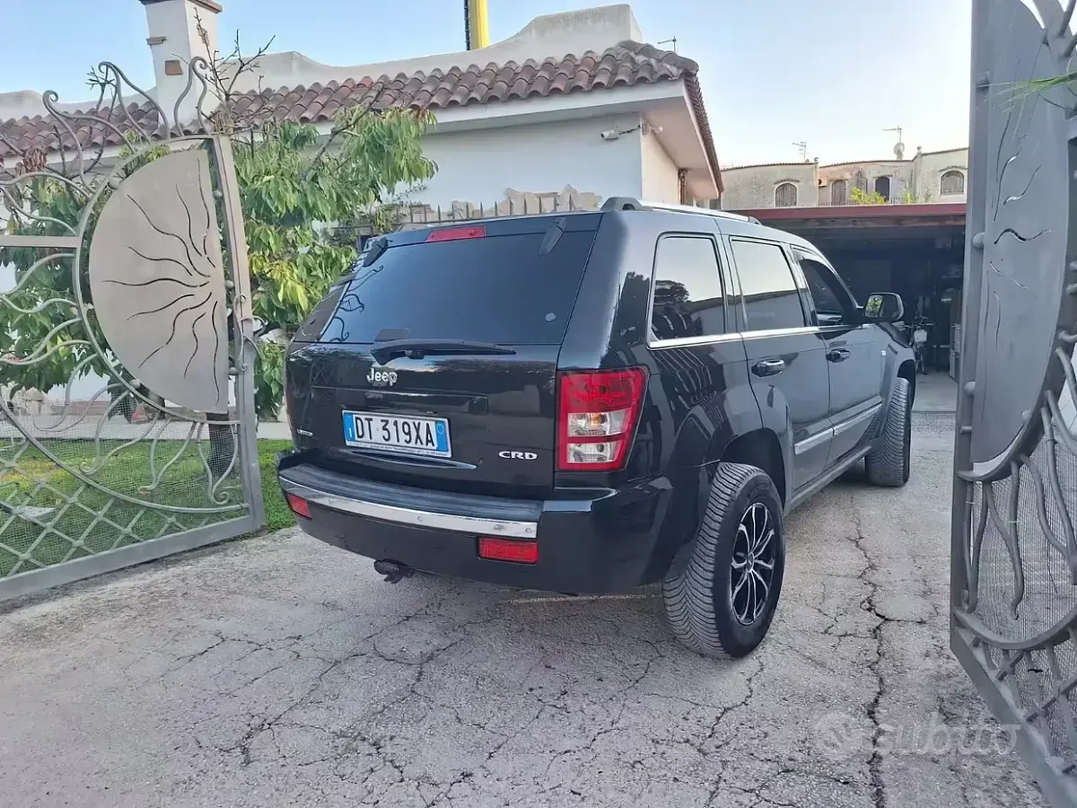 Usata Jeep Cherokee 218 CV (160 kW) 2009 SUV