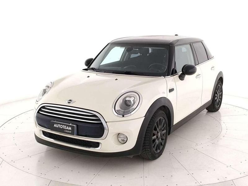 Beige Usata 2015 Mini Cooper D Business Due volumi | 13.800 € (Buon prezzo) - Immagine 1/4