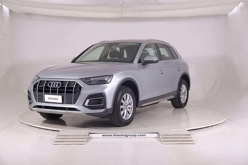 Grigio Usata 2020 Audi Q5 Advanced SUV | 31.700 € (Buon prezzo) - Immagine 1/4