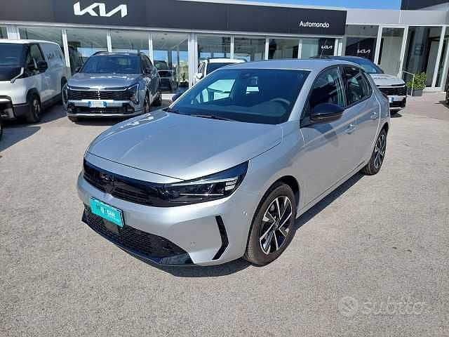 Usata Opel Corsa 101 CV (74 kW) 2023 Marrone Utilitaria