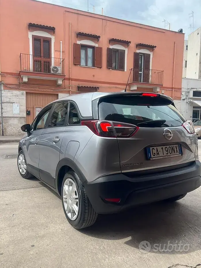 Usata Opel Crossland 83 CV (61 kW) 2020 Grigio SUV