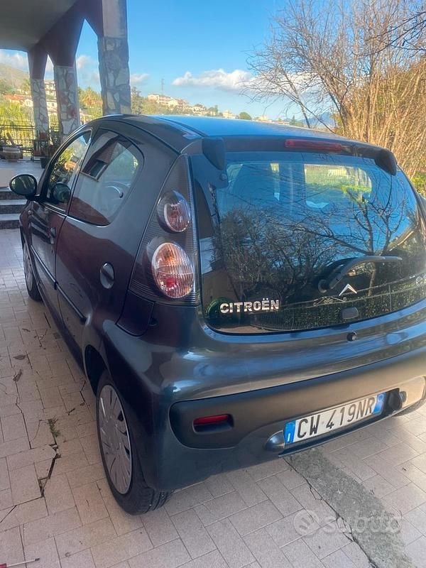 Usata 2005 Citroën C1 Due volumi | 3000 € (Buon prezzo) - Immagine 1/4