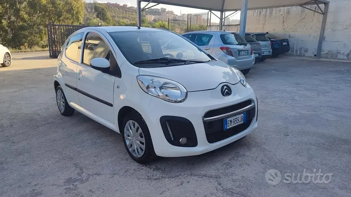 Usata Citroën C1 69 CV (50 kW) 2013 Bianco Utilitaria