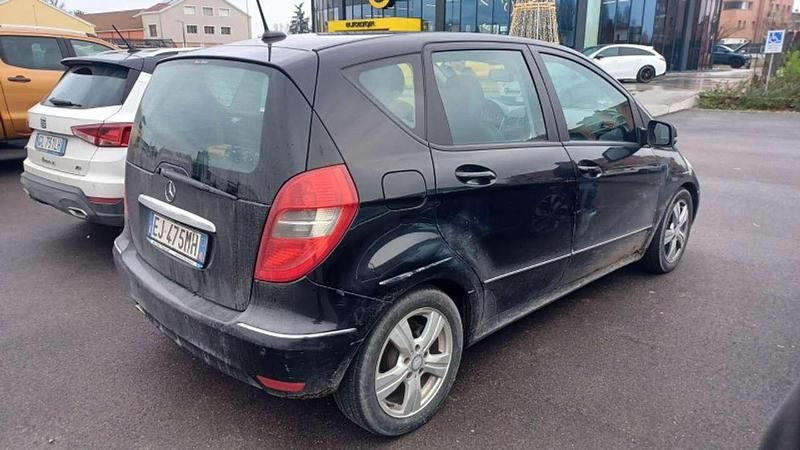 Usata Mercedes A160 Avantgarde 82 CV (60 kW) 2010 Nero Monovolume