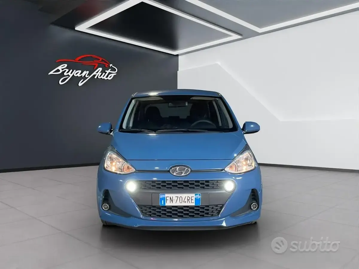 Usata Hyundai i10 67 CV (49 kW) 2018 Bluazzurro Utilitaria
