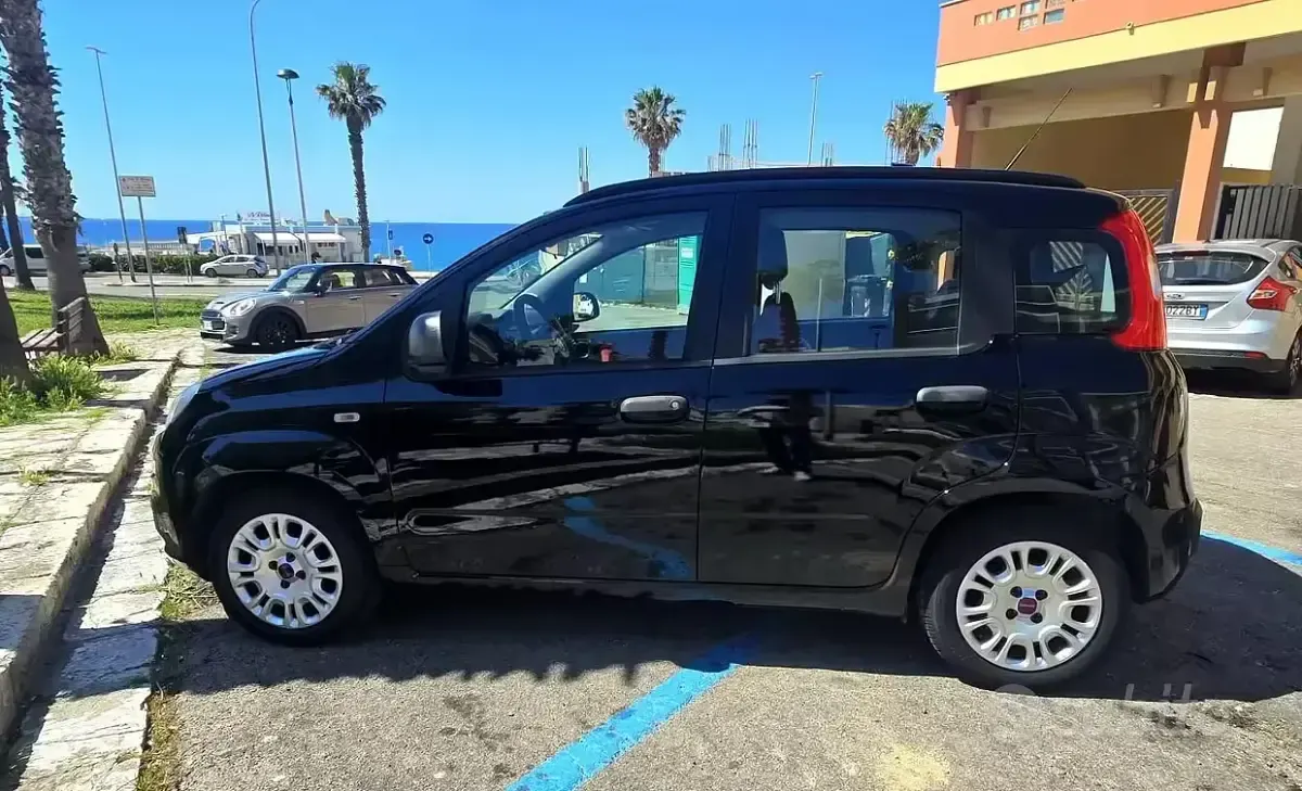 Usata Fiat Panda Pop 69 CV (50 kW) 2014 Nero Utilitaria