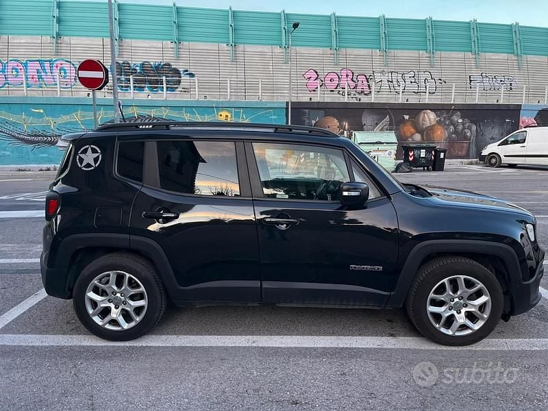 Usata Jeep Renegade Limited 120 CV (88 kW) 2017 Nero SUV