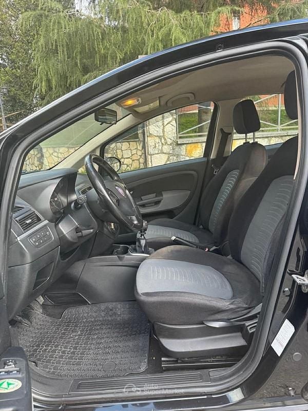 Usata Fiat Grande Punto 90 CV (66 kW) 2008 Nero Utilitaria