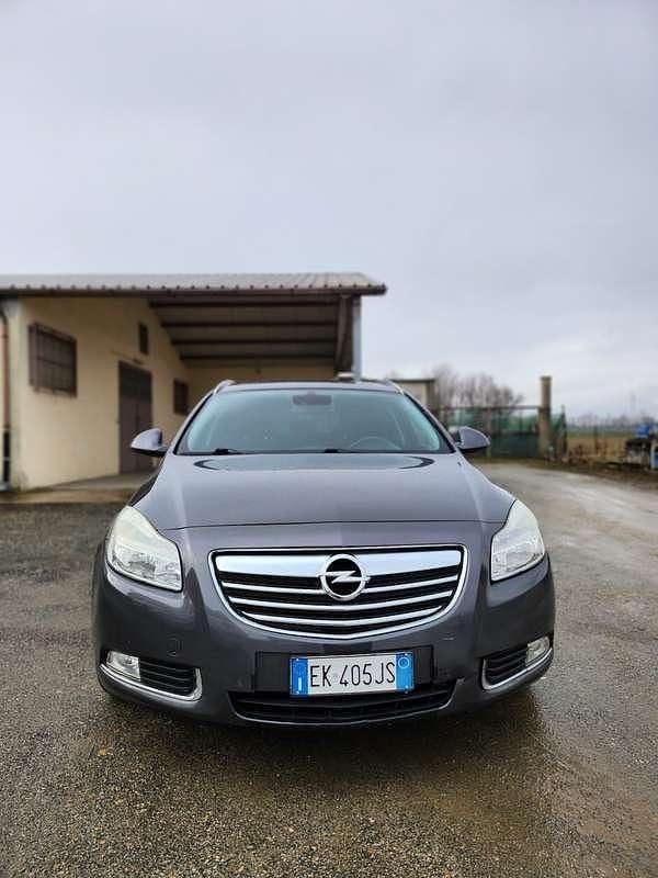 Usata Opel Insignia Cosmo 160 CV (117 kW) 2011 Station wagon