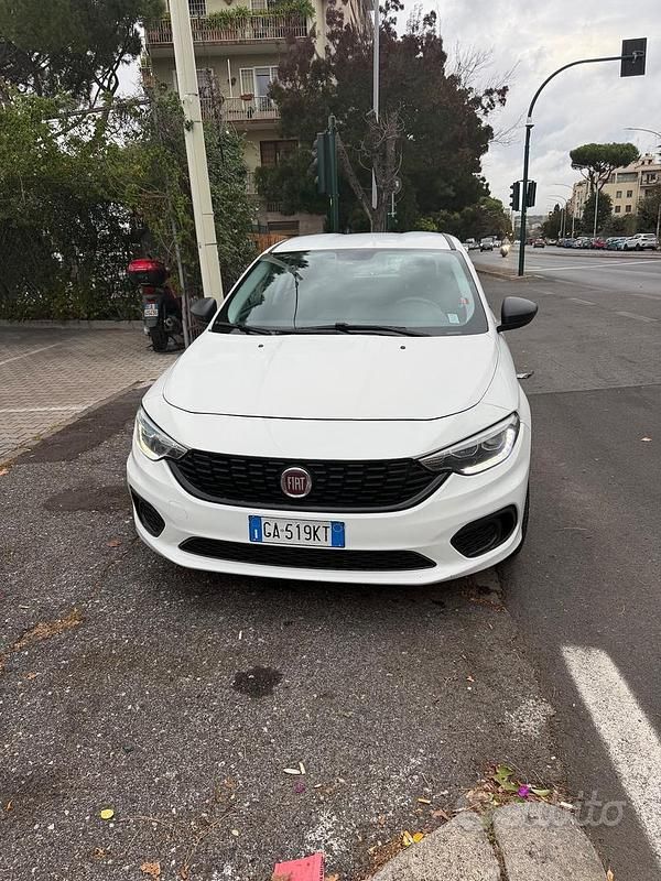 Bianco Usata 2020 Fiat Tipo Mirror Station wagon | 7000 € (Buon prezzo) - Immagine 1/4