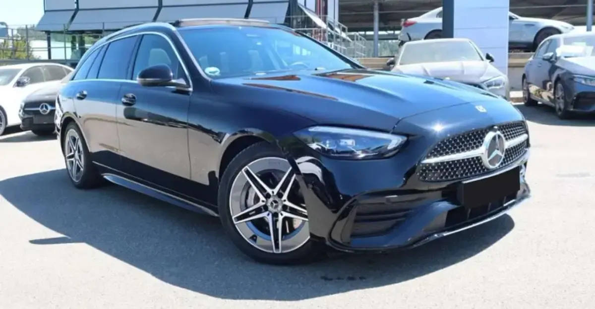 Usata Mercedes C200 Advanced Plus 163 CV (119 kW) 2025 Nero SUV