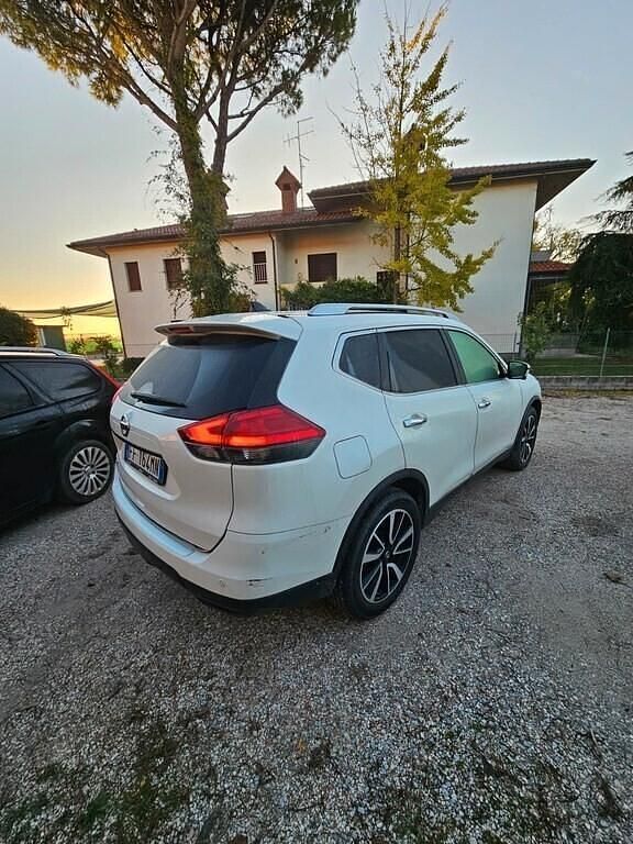 Usata Nissan X-Trail Tekna 130 CV (95 kW) 2016 Bianco SUV