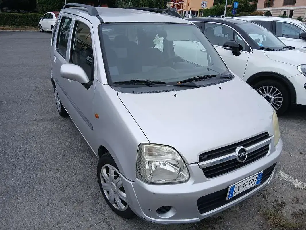 Usata Opel Agila Club 60 CV (44 kW) 2005 Monovolume