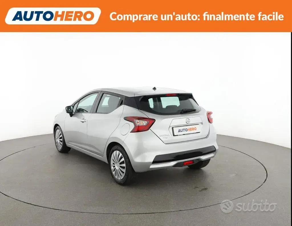 Usata Nissan Micra Visia+ 101 CV (74 kW) 2020 Grigio Utilitaria