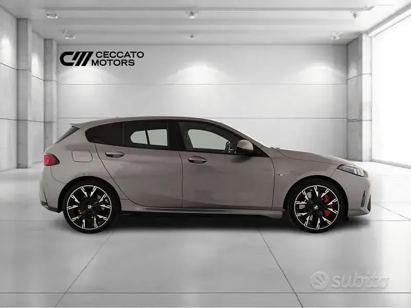 Usata BMW 120 M Sport 163 CV (119 kW) 2025 Grigio Utilitaria