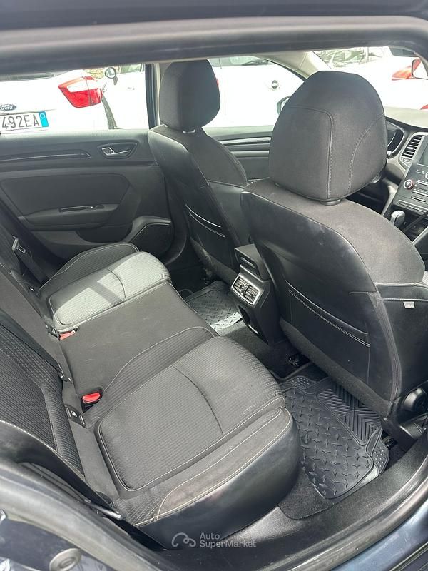 Usata Renault Mégane GrandTour 110 CV (80 kW) 2016 Gray Station wagon