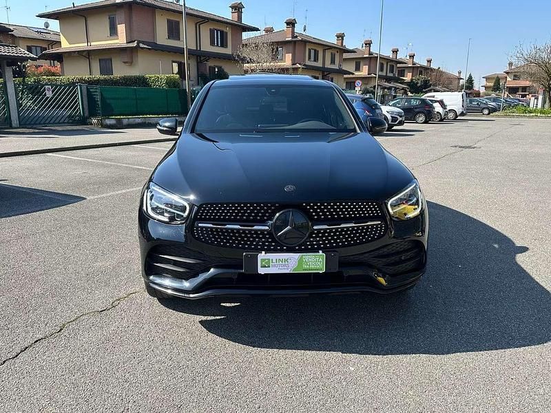 Usata Mercedes GLC200 Premium Plus 163 CV (119 kW) 2022 Nero SUV