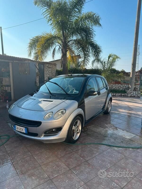 Usata 2004 Smart ForFour Tre volumi | 1500 € (Buon prezzo) - Immagine 1/4