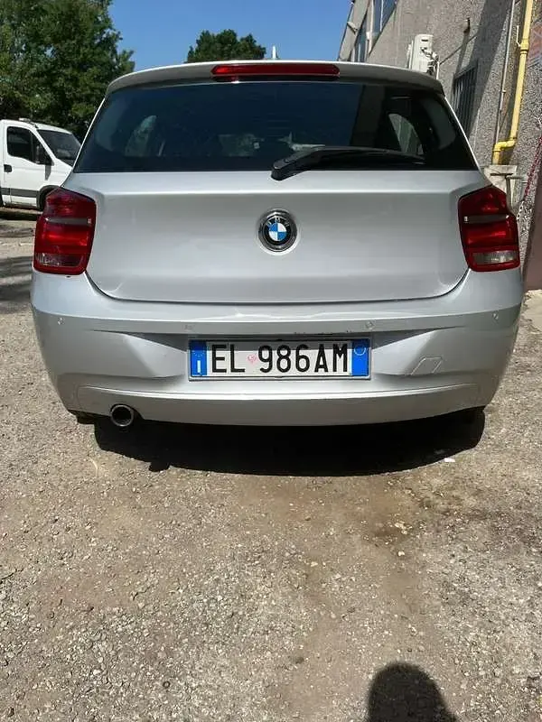 Usata BMW 118 Sport Line 143 CV (105 kW) 2012 Utilitaria