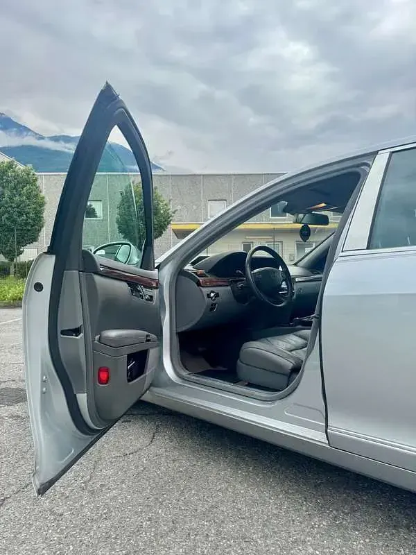 Usata Mercedes S320 235 CV (172 kW) 2008 Argento Berlina